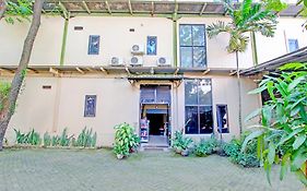 OYO Life 2928 Rumah Ceria